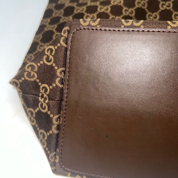 Gucci Brown Monogram Tote Bag - Picture 9 of 14